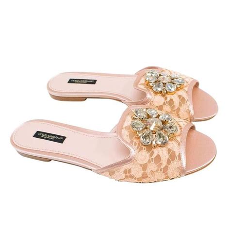 dolce and gabbana bianca sandals.